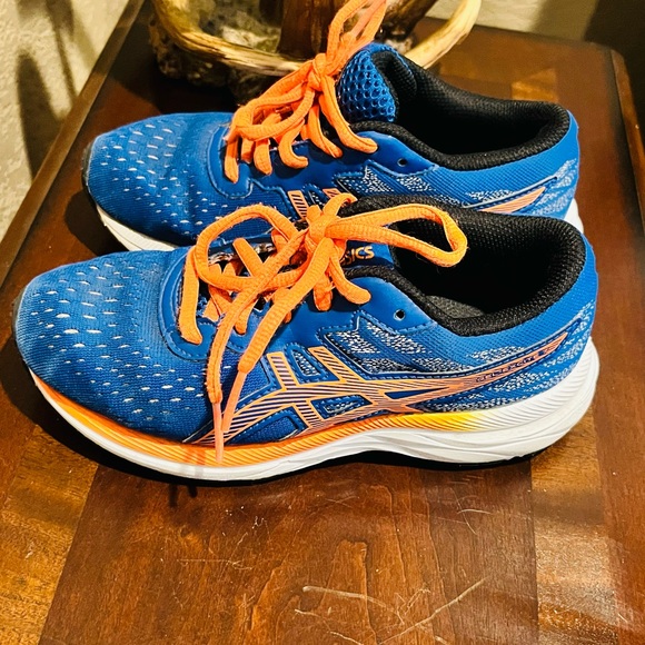 Asics Kids Sneakers in Blue and Orange - Picture 2 of 8